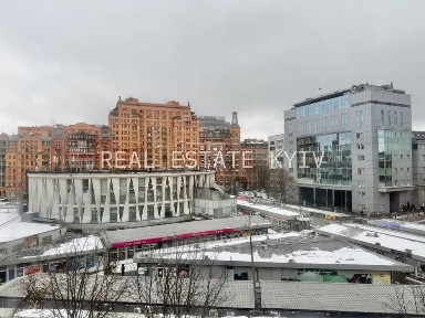 Продаж 3-кімн квартири провулок Євгена Гуцала (Кутузова) 5