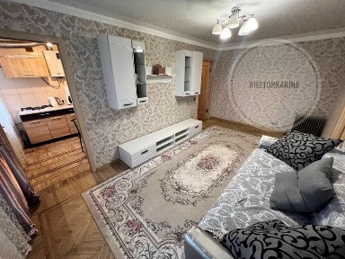 Рассвет/Космонавтів 2к квартира в продажі на 3 поверсі з ремонтом