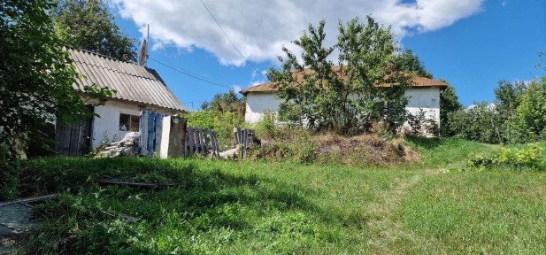 Продам житловий будинок