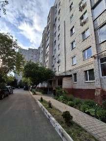 Продаж 3 кімнатної квартири по вул. Мезенцева (Д. Ібарурі). ЛЕТКА.
