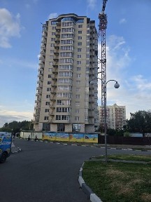 Власник. 2 кім. квартира 71 кв. м. у PisochinSky, є комора