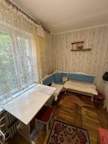 Продам 3-кімнатну квартиру Піски