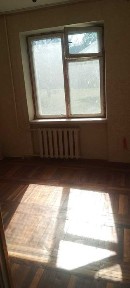 Продаж 3 кімнатної квартири, Шевченківський мкрн, (Тепличне) під ремонт (213-326-615)