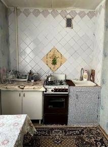 17000 у. о Продаж 1 кім квартири вул Автозаводська 2/9