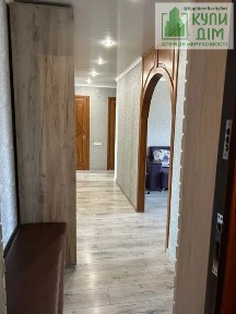 Продаж 3-кімнатної квартири, район Попова
