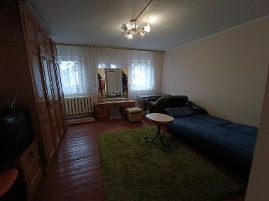 Оренда 3к квартира в будинку на Виноградарі, вул. Чигиринська 85.