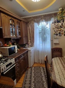 Продаж 3к квартири, 65 кв. м, вул. Братів Бойчуків