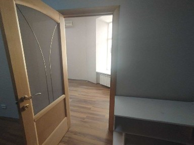 Центр, метро Театральна - два кабінети в одному - оренда приміщення без %
