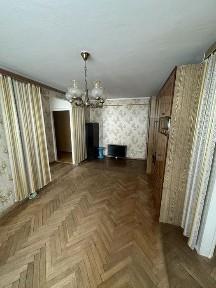 Продажа 2 кімн квартиру М. Лагунової 7