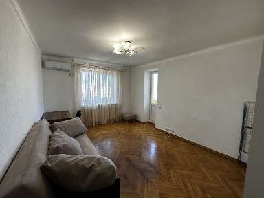 Київ, Голосіївський, проспект Науки 16