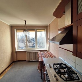 Київ, Солом'янський, вулиця Єреванська 10а