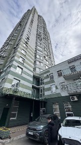 Київ, Святошинський, вулиця Львівська 22