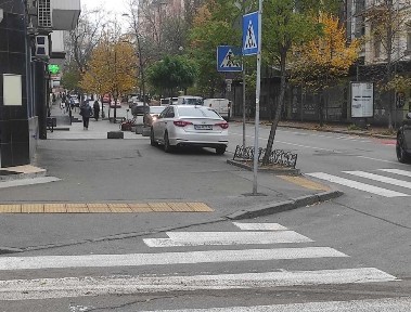 Приміщення в центрі, окупність 9.3 років, стабільний орендар