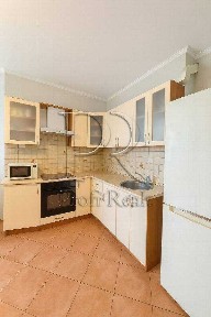 Киев, Кубанской Украины ул., 31А