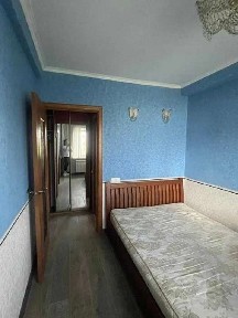 Киев, Верховного Совета бул., 12А