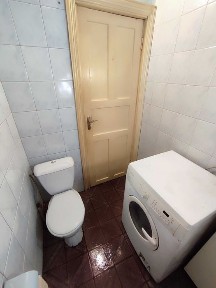 Продам частину будинка з окремим двором