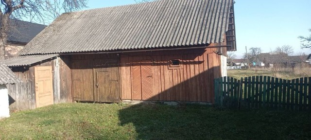 Будинок біля річки в с. Княжолука вул. Тараса Шевченка