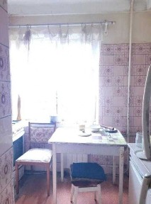 Продам 2 кімнатну квартиру на Павловому Полі, вул. Отакара Яроша, метро Ботанічний Сад.