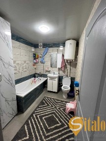 Продаж 3к. кв. по вул. Пархоменко