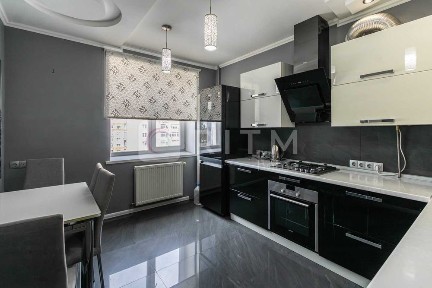 Івано-Франківська область, Івано-Франківськ