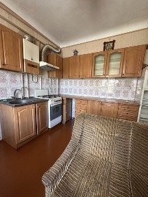 Здам частину будинку в районі вул Володимирська