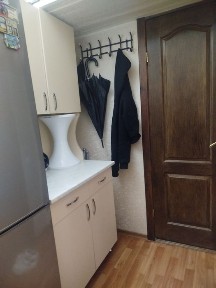Продам 1 ком в малонаселенной коммуне Генерала Петрова -Рабина