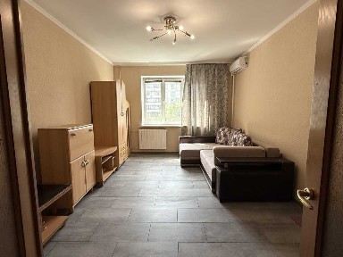 Продажа 3-комнатной квартиры 72 м², Ирпенская ул., 62