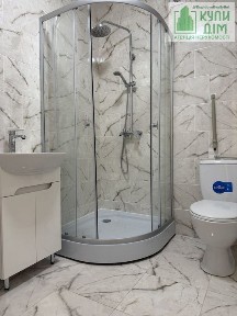 Продам 2-кімнатну квартиру в центрі