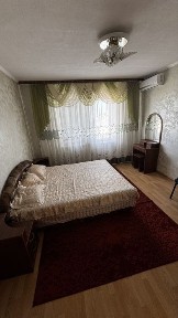 Оренда 2 к квартири Каштанова 10