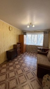 Сдам квартиру ( гостинку) Салтовка Гарибальди Студенческая