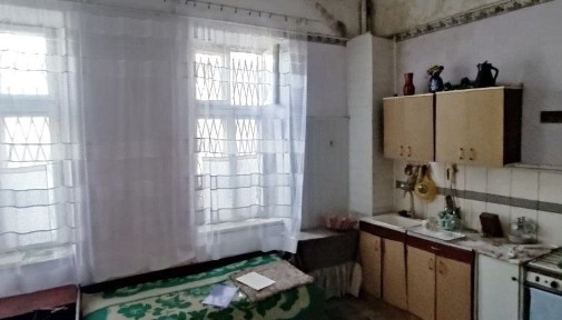Продаж 2к квартири вул Головацького