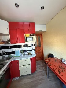 Продам 2к квартиру, Дружба, ул. М.Ткачева (Мухиной)