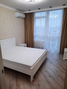 Сдам двухкомнатную Французский квартал 2
