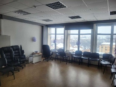 Здається в оренду приміщення (офіс) в центрі Ужгорода пл. Ш. Петефі