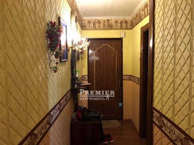 2-кімнатна квартира з великим балконом. 6 ст. В. Фонтана