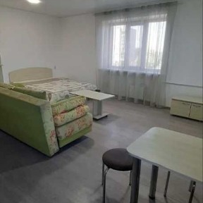 Сдам 1к комн комнатную кв-ру 9000 Правый берег