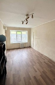 Продам секцію р-н цукровий завод
