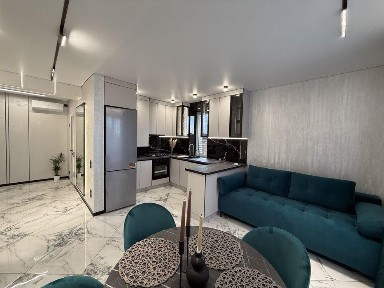 Продаю простору 1 кім. квартиру ЖК <a href='/newbuilding/9050/view/zk-dolisnii'>Долішній</a>