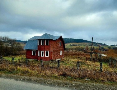 Продам будинок без ремонту з дідянкою, с. Комарники