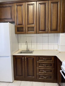 Продам 3 кімнатнатну квартиру 'Сталінка' по вулиці Театральній в центрі Кропивницького. Сертифікат