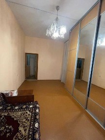 Продам 1к квартиру вул. Придніпровська 3, 46м2
