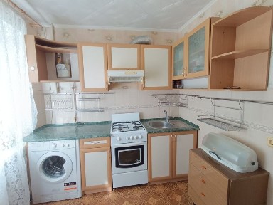 Продам 2 -х комнатную квартиру в Центре нашего города на Олимпе рядом с площадью Артёма