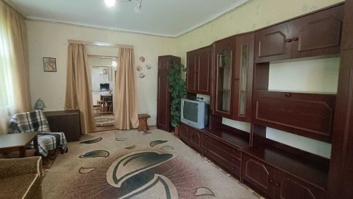 Здам будинок, 2 кімн, велика ділянка, є газ, можно з тваринами.