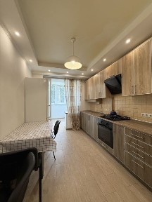 Оренда однокімнатноі квартири в центрі, вул 8 березня
