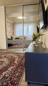 Продається трикімнтана квартира