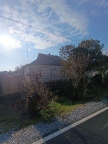 Будинок в Піщанке з Лазней біля річки