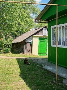 Продається будинок із великим подвірʼям