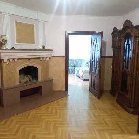 Продаж 4 км квартири м. Самбір з гаражем