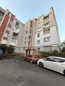 Продаж 3 кім. квартири 72 м2, вул. В. Великого, м. Борислав