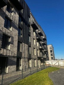 Здана! Двокімнатна в ЖК Долішній з двома балконами